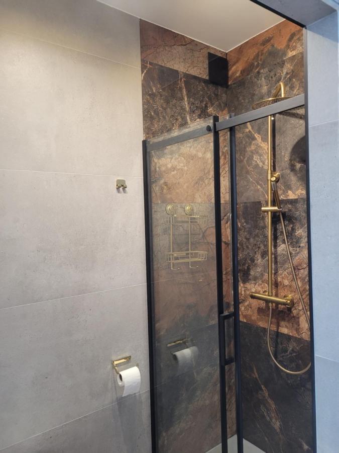 Apartament Turystyczny Z Widokiem Na Jezioro Charzykowy Exterior foto